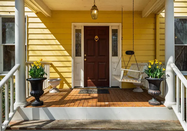 Photo 3 of Single family home for sale at 105 Bristol Dr, Chapel Hill, NC 27516 | MLS# 10190205 | Listing updated on 2026-09-02