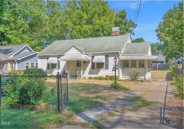 Photo 3 of Single family home for sale at 617 Monroe Dr, Raleigh, NC 27604 | MLS# 10190351 | Listing updated on 2026-09-06