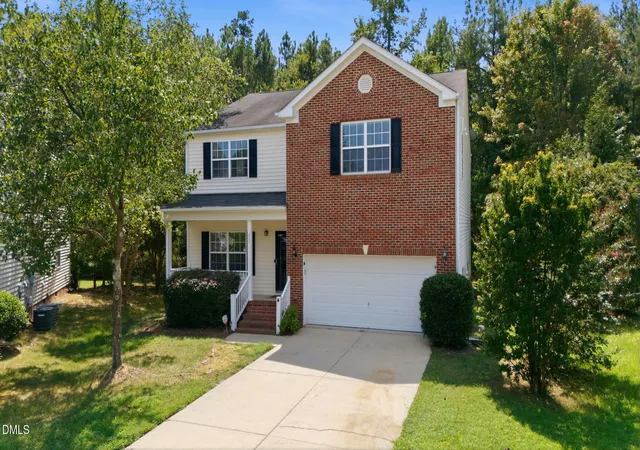 Photo 2 of Single family home for sale at 603 Calavaras Ln, Knightdale, NC 27545 | MLS# 10191059 | Listing updated on 2026-09-05