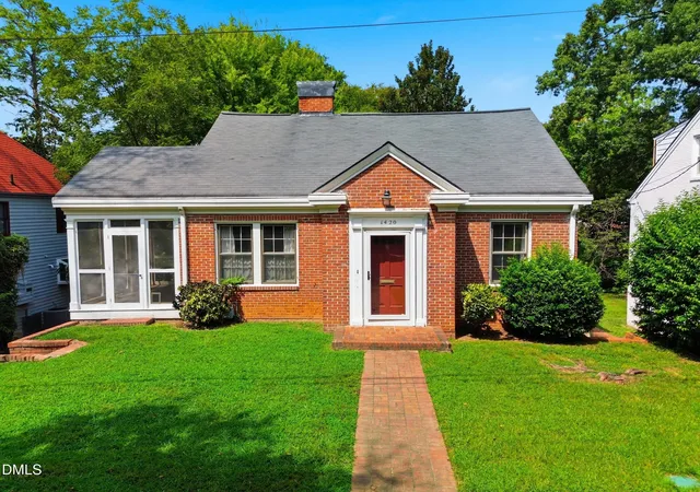 Photo 1 of Single family home for sale at 1420 Park Dr, Raleigh, NC 27605 | MLS# 10190232 | Listing updated on 2026-09-04