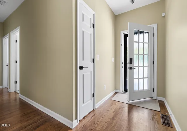 Photo 3 of Sale Pending at 504 Weaver Mine Trl, Chapel Hill, NC 27517 | MLS# 10190259 | Listing updated on 2026-09-16