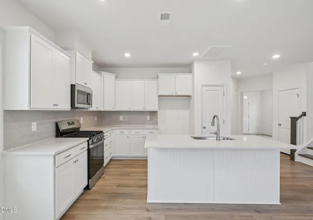 Photo 1 of Single family home for sale at 1529 Briar Brk Ln, Zebulon, NC 27597 | MLS# 10190230 | Listing updated on 2026-09-29