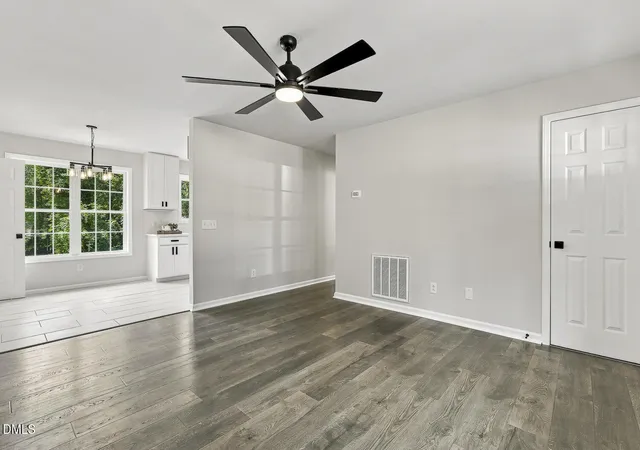 Photo 3 of Sale Pending at 408 Crestview St, Sanford, NC 27330 | MLS# 10190838 | Listing updated on 2026-09-11