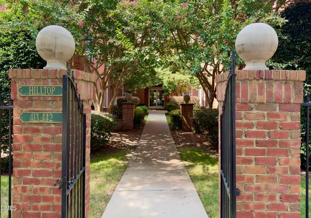 Photo 1 of Sale Pending at 431 W Barbee Chapel Rd, Chapel Hill, NC 27517 | MLS# 10190392 | Listing updated on 2026-09-28