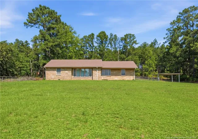 Photo 1 of Single family home for sale at 8220 Nc 210 S, Bunnlevel, NC 28323 | MLS# 768799 | Listing updated on 2026-09-19