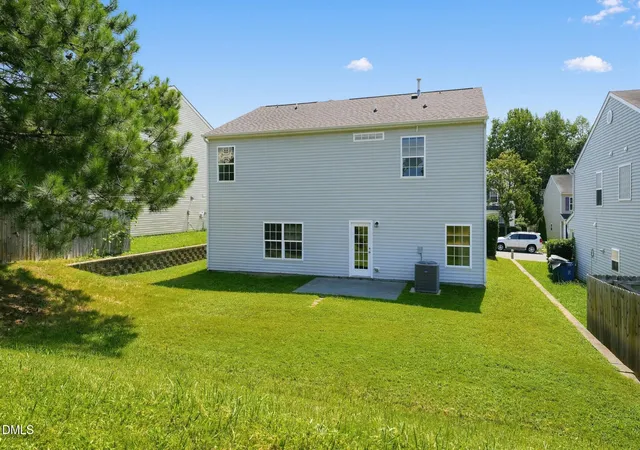 Photo 3 of Single family home for sale at 3302 Genlee Dr, Durham, NC 27704 | MLS# 10190254 | Listing updated on 2026-09-03