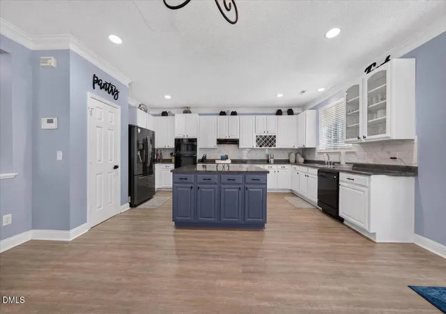 Photo 3 of Single family home for sale at 2945 Glade Aster Ct, Raleigh, NC 27604 | MLS# 10190562 | Listing updated on 2026-09-06