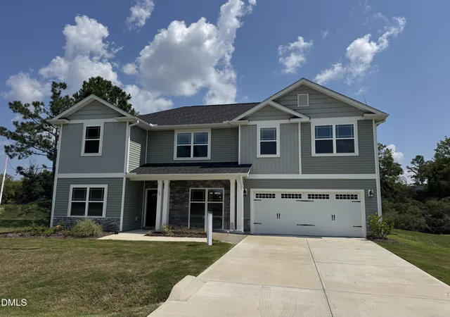 Photo 1 of Single family home for sale at 15 Capeside Ct, Lillington, NC 27546 | MLS# 10190282 | Listing updated on 2026-09-13