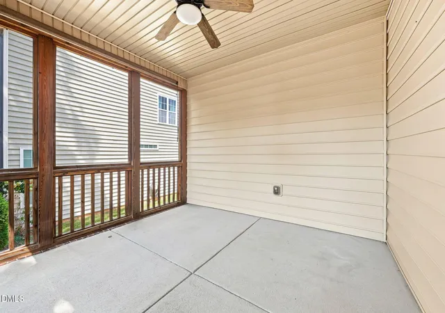 Photo 3 of Single family home for sale at 616 Cala Lilly Ln, Wake Forest, NC 27587 | MLS# 10191798 | Listing updated on 2026-10-08