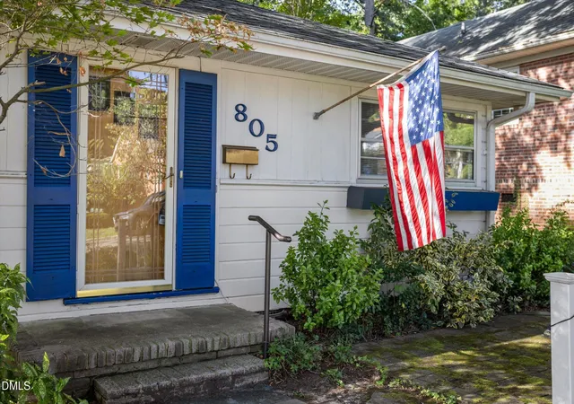 Photo 3 of Single family home for sale at 805 W Knox St, Durham, NC 27701 | MLS# 10192042 | Listing updated on 2026-09-17