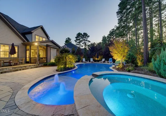 Photo 3 of Single family home for sale at 7217 Ledford Grv Ln, Wake Forest, NC 27587 | MLS# 10191006 | Listing updated on 2026-10-03