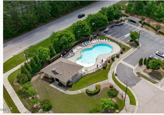 Photo 3 of Townhouse for sale at 165 Durants Neck Ln, Morrisville, NC 27560 | MLS# 10190667 | Listing updated on 2026-09-12