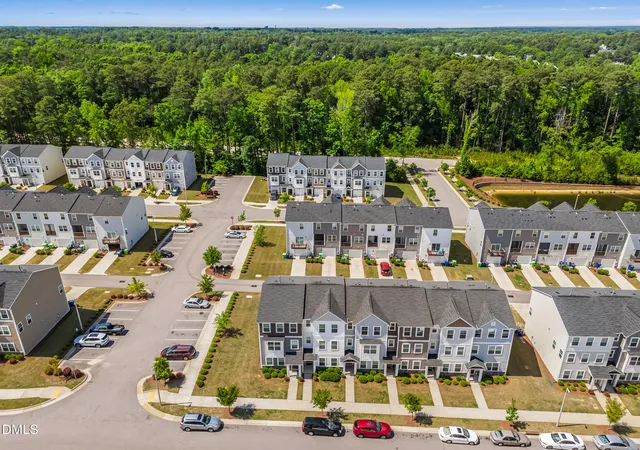 Photo 3 of Townhouse for sale at 4939 Southern Magnolia Dr, Raleigh, NC 27604 | MLS# 10190300 | Listing updated on 2026-09-02