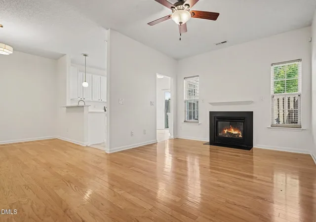 Photo 2 of Townhouse for sale at 6527 Rossford Ln, Durham, NC 27713 | MLS# 10190348 | Listing updated on 2026-09-13