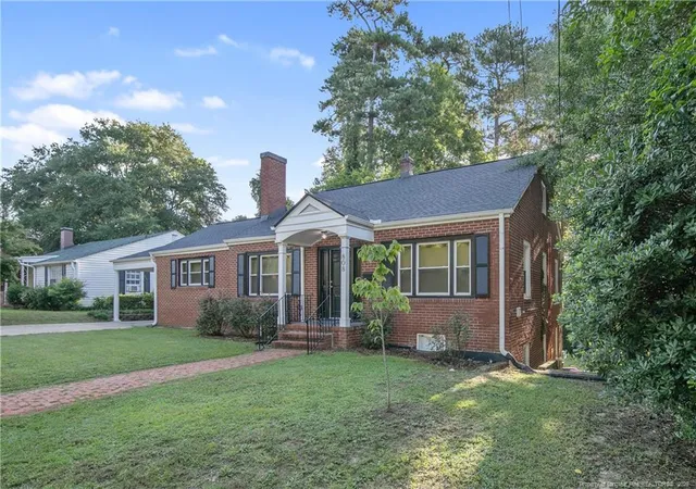 Photo 2 of Single family home for sale at 808 Westmont Dr, Fayetteville, NC 28305 | MLS# 768720 | Listing updated on 2026-09-02