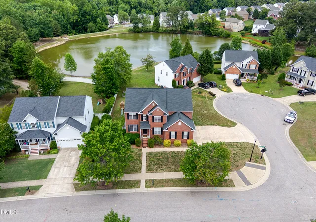 Photo 2 of Single family home for sale at 930 Pristine Ln, Rolesville, NC 27571 | MLS# 10190309 | Listing updated on 2026-09-13