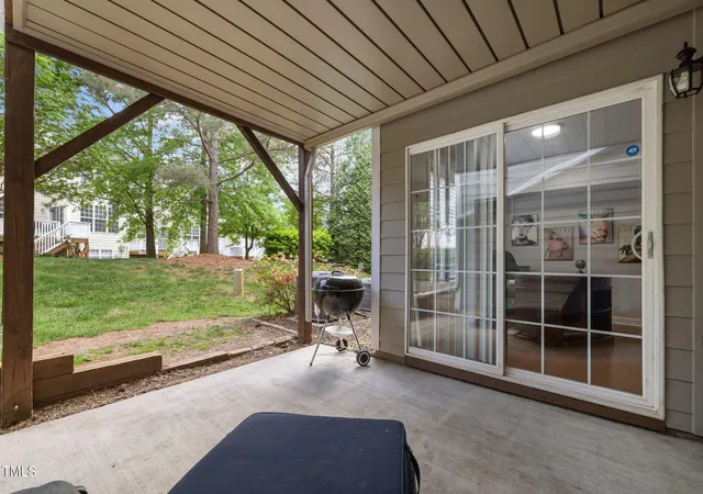 Photo 4 of Townhouse for sale at 703 Kirkeenan Cir, Morrisville, NC 27560 | MLS# 10190311 | Listing updated on 2026-09-08