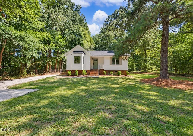 Photo 1 of Single family home for sale at 2612 Edgemont Rd, Wendell, NC 27591 | MLS# 10192283 | Listing updated on 2026-10-03
