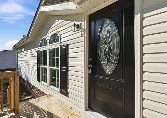 Photo 3 of Manufactured home for sale at 100 E Abbey Ct, Smithfield, NC 27577 | MLS# 10191122 | Listing updated on 2026-09-06