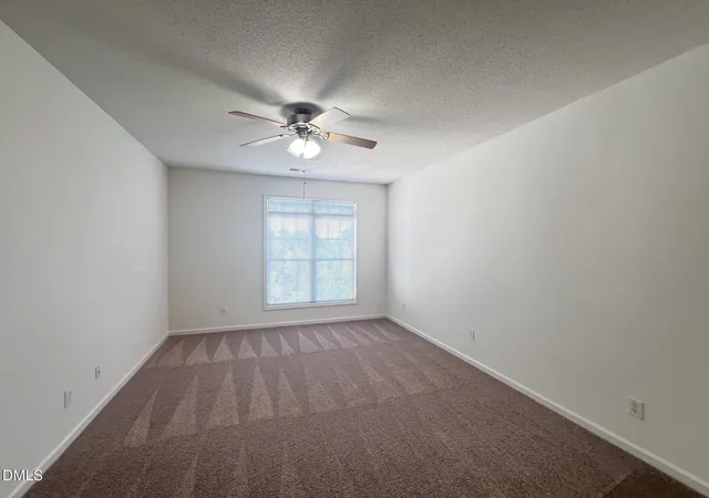 Listing Photo 4 - Condo for sale in building located at 2501 Huntscroft Ln, Raleigh, NC 27617