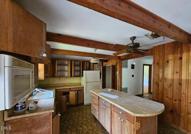 Photo 3 of Sale Pending at 5408 Walker Farm Rd, Hillsborough, NC 27278 | MLS# 10190344 | Listing updated on 2026-09-15