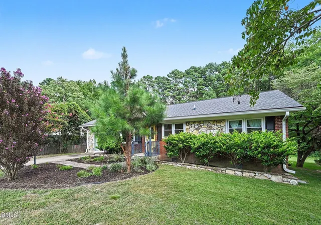 Photo 2 of Single family home for sale at 1217 Clinton Rd, Durham, NC 27703 | MLS# 10190775 | Listing updated on 2026-09-18