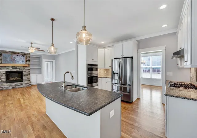 Photo 2 of Single family home for sale at 200 Character Dr, Rolesville, NC 27571 | MLS# 10190421 | Listing updated on 2026-09-03