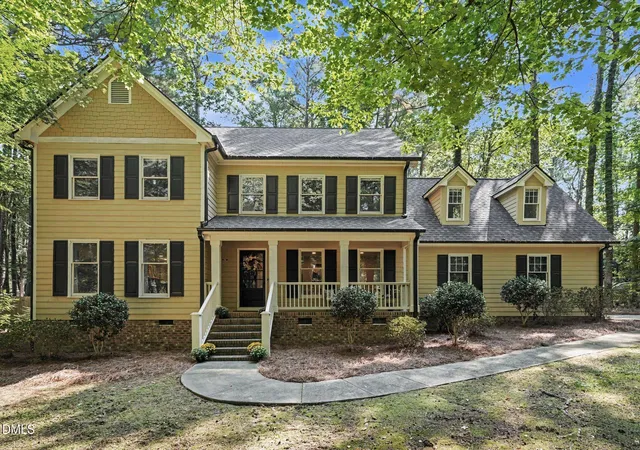 Photo 1 of Single family home for sale at 9701 Kingsford Dr, Cary, NC 27518 | MLS# 10190542 | Listing updated on 2026-09-17