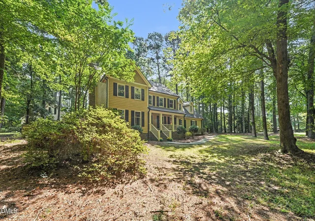 Photo 2 of Single family home for sale at 9701 Kingsford Dr, Cary, NC 27518 | MLS# 10190542 | Listing updated on 2026-09-17