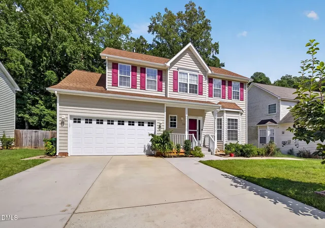 Photo 3 of Single family home for sale at 229 Tecumseh Ct, Cary, NC 27513 | MLS# 10190669 | Listing updated on 2026-09-16