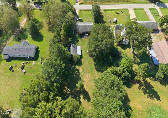 Photo 8 of Single family home for sale at 6718 Little Rock Church Rd, Lucama, NC 27851 | MLS# 10191391 | Listing updated on 2026-09-10