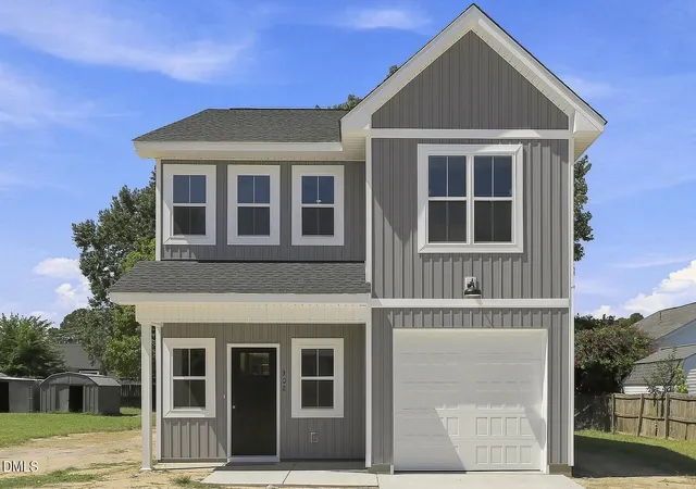 Photo 1 of Single family home for sale at 302 S 17th Street, Erwin, NC 28339 | MLS# 10191442 | Listing updated on 2026-09-09