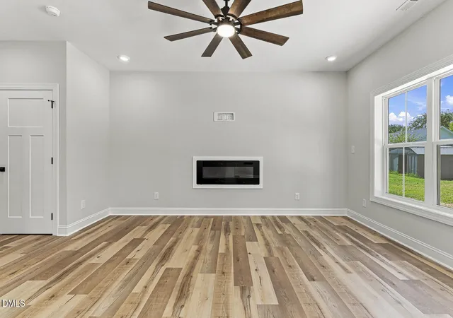 Photo 3 of Single family home for sale at 302 S 17th Street, Erwin, NC 28339 | MLS# 10191442 | Listing updated on 2026-09-09