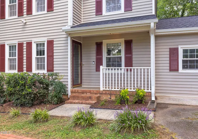 Photo 2 of Single family home for sale at 3308 Shaftsbury St, Durham, NC 27704 | MLS# 10190671 | Listing updated on 2026-09-18