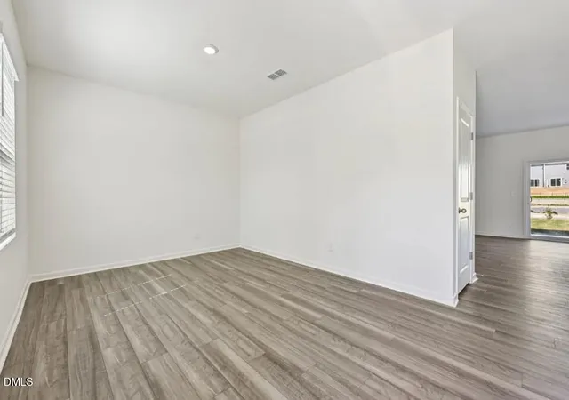 Photo 2 of Single family home for sale at 154 S Waterstone Ln, Clayton, NC 27520 | MLS# 10190464 | Listing updated on 2026-09-14