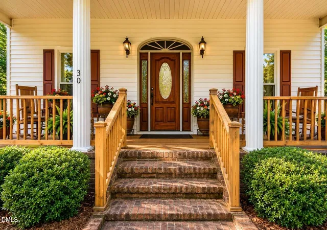 Photo 3 of Single family home for sale at 30 Ormsby Ct, Spring Lake, NC 28390 | MLS# 10190462 | Listing updated on 2026-09-03