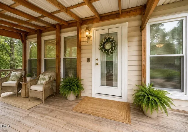 Photo 4 of Single family home for sale at 30 Ormsby Ct, Spring Lake, NC 28390 | MLS# 10190462 | Listing updated on 2026-10-09