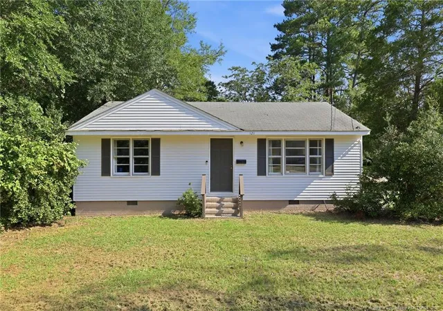 Photo 1 of Single family home for sale at 121 Post Ave, Fayetteville, NC 28301 | MLS# 768596 | Listing updated on 2026-09-03