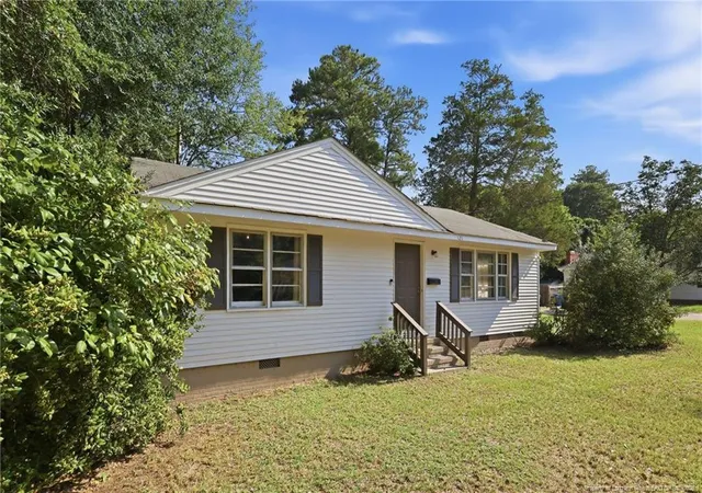 Photo 2 of Single family home for sale at 121 Post Ave, Fayetteville, NC 28301 | MLS# 768596 | Listing updated on 2026-09-03
