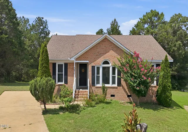 Photo 1 of Single family home for sale at 5417 Trenburg Ct, Knightdale, NC 27545 | MLS# 10190752 | Listing updated on 2026-09-13