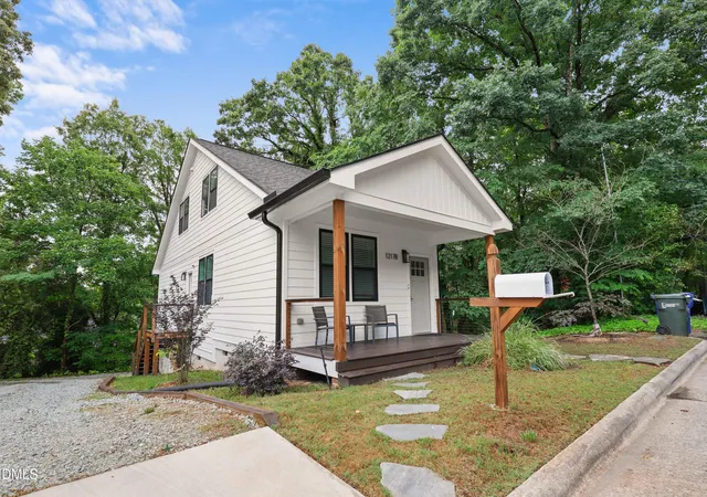 Photo 2 of Single family home for sale at 1217 Rosedale Ave #B, Durham, NC 27707 | MLS# 10190543 | Listing updated on 2026-09-03