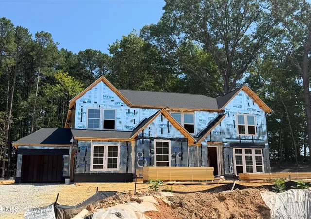 Photo 1 of Single family home for sale at 26 Ogden Cir, Clayton, NC 27527 | MLS# 10190547 | Listing updated on 2026-09-20