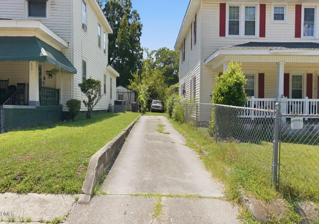 Photo 4 of Single family home for sale at 603 Hill St, Rocky Mount, NC 27801 | MLS# 10190533 | Listing updated on 2026-09-17