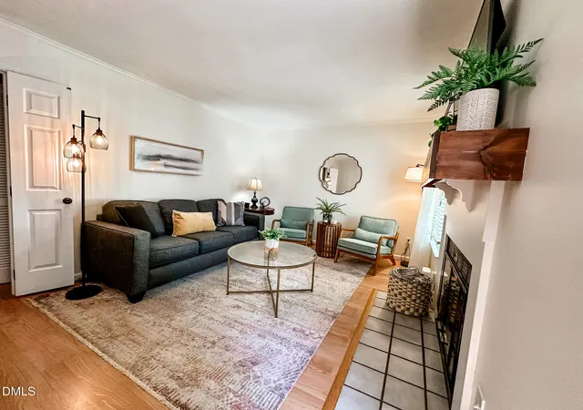 Photo 4 of Townhouse for sale at 631 Middleton Ave, Cary, NC 27513 | MLS# 10190837 | Listing updated on 2026-09-04