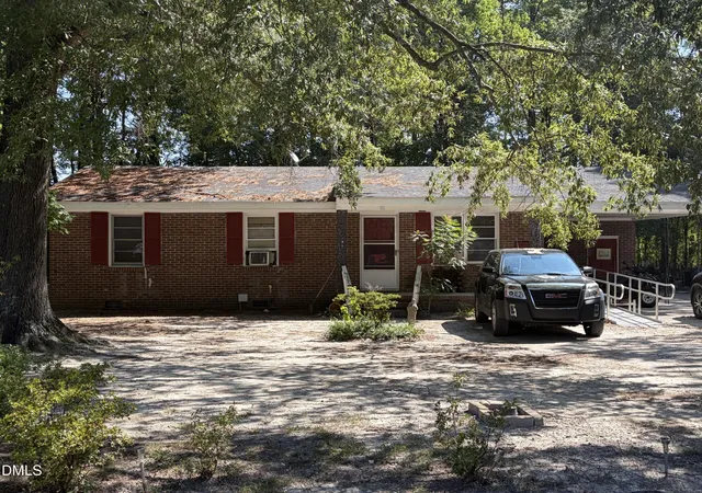 Photo 3 of Sale Pending at 649 Clayton St, Rocky Mount, NC 27803 | MLS# 10190545 | Listing updated on 2026-09-07