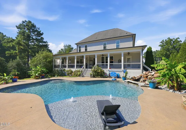 Photo 1 of Single family home for sale at 270 Rivers Edge Dr, Youngsville, NC 27596 | MLS# 10190753 | Listing updated on 2026-09-20