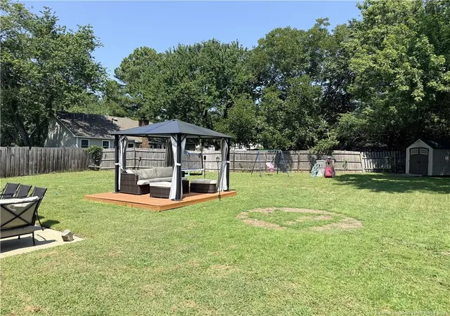 Photo 4 of Single family home for sale at 6349 Lake Trl Dr, Fayetteville, NC 28304 | MLS# 768859 | Listing updated on 2026-09-09