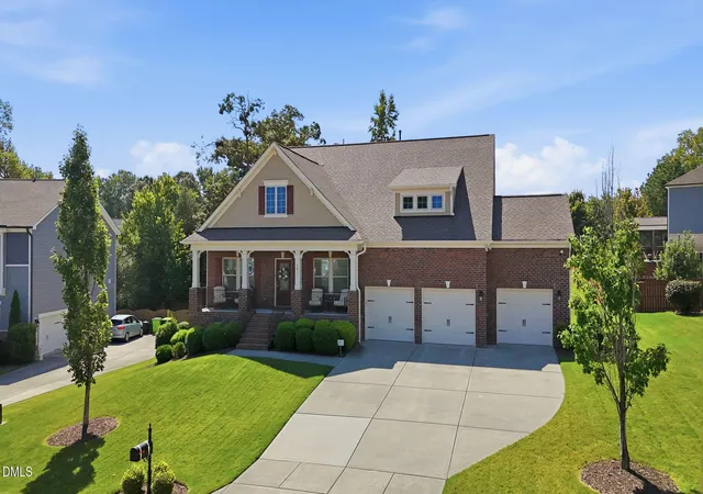 Photo 3 of Single family home for sale at 5017 Red Quill Way, Wake Forest, NC 27587 | MLS# 10191260 | Listing updated on 2026-09-14