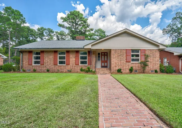 Photo 2 of Sale Pending at 1506 Grove St N, Wilson, NC 27893 | MLS# 10190620 | Listing updated on 2026-09-09