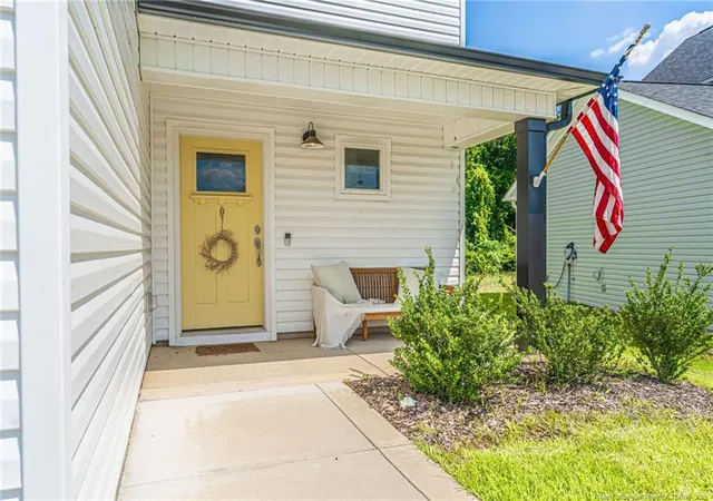 Photo 3 of Sale Pending at 433 Kendall Dr, Southern Pines, NC 28387 | MLS# 768751 | Listing updated on 2026-09-14
